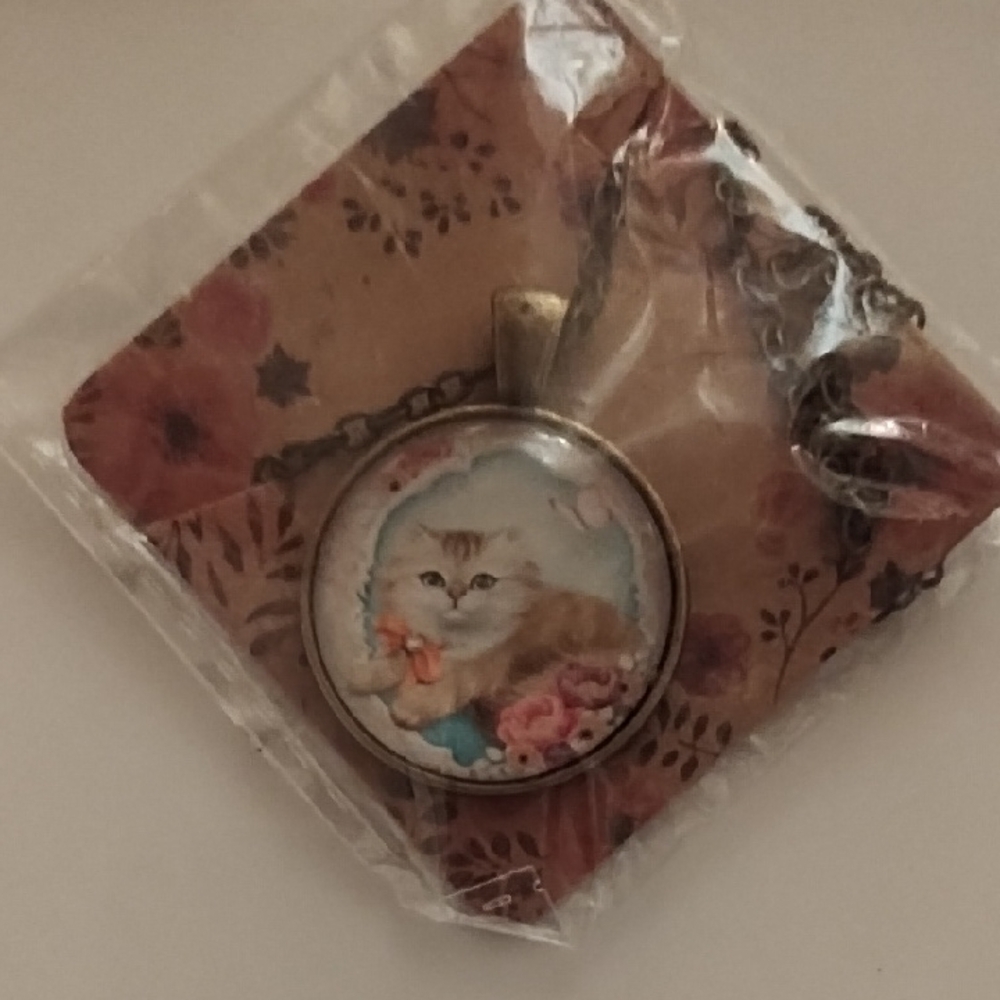 Handmade Vintage Style Cat Pendant Necklace